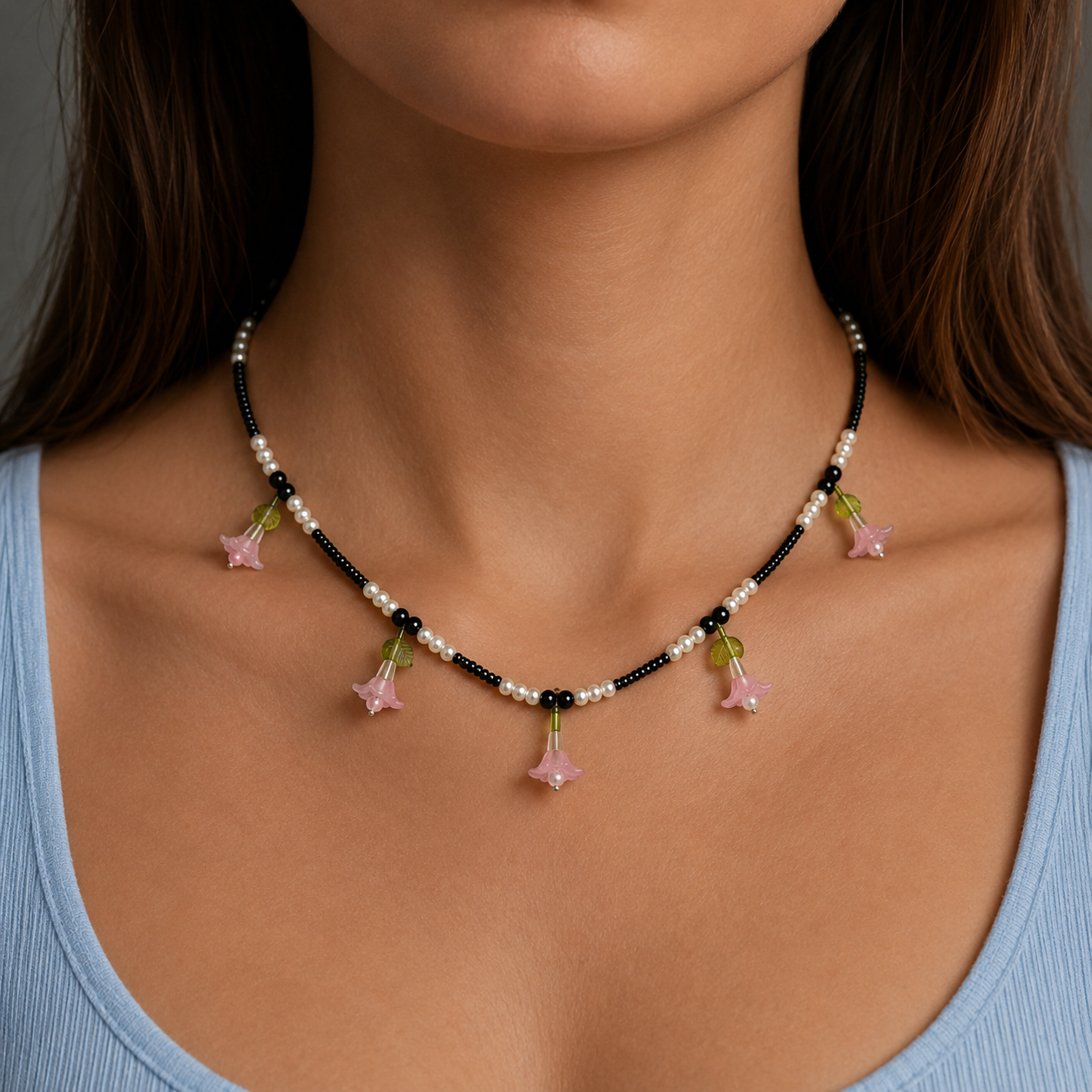 Noir Bloom Necklace