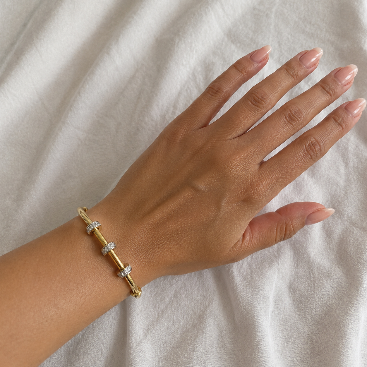 Lumière Bangle