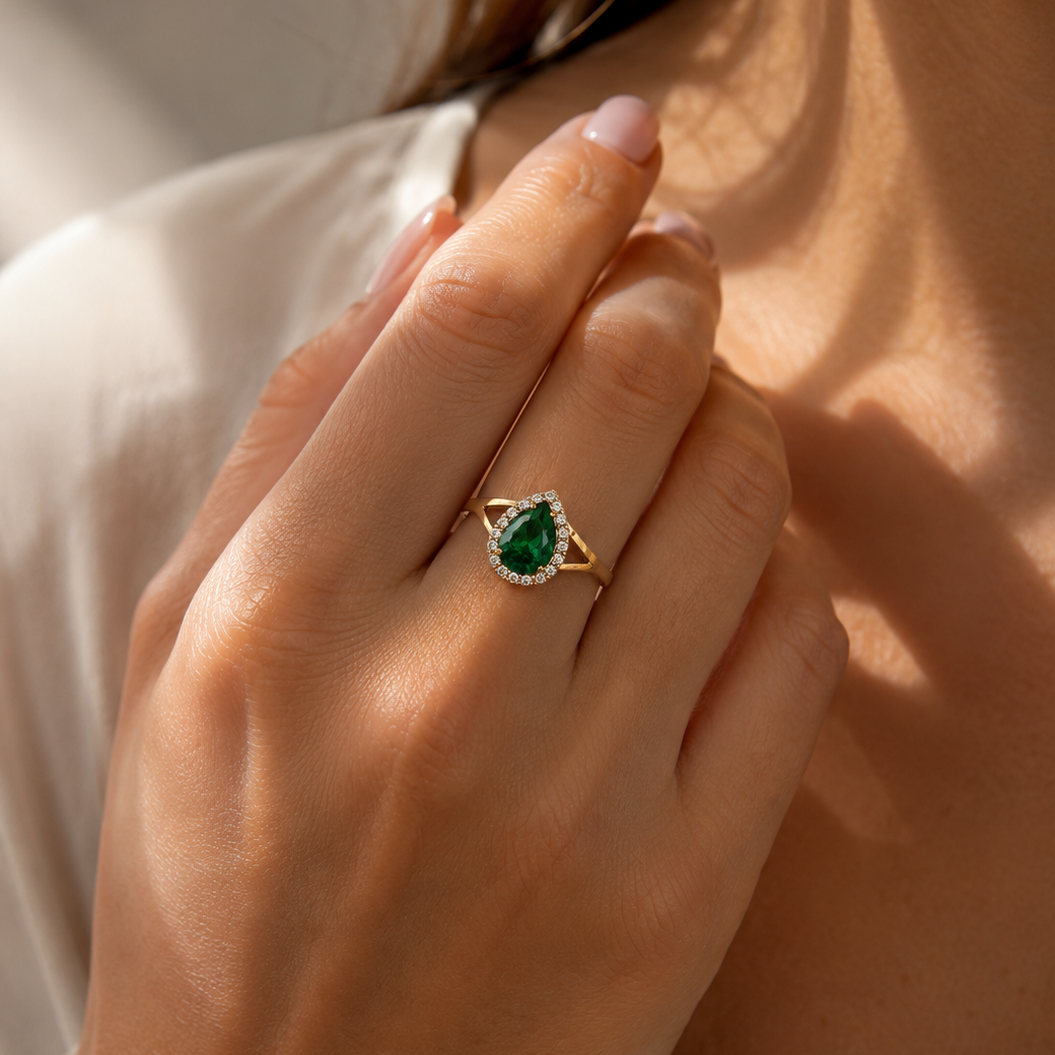 Emerald Elegance Ring