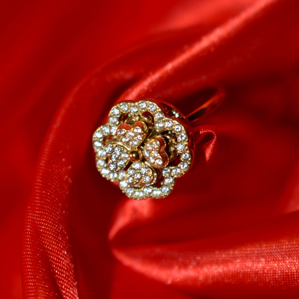 Rosalia Spinning Ring
