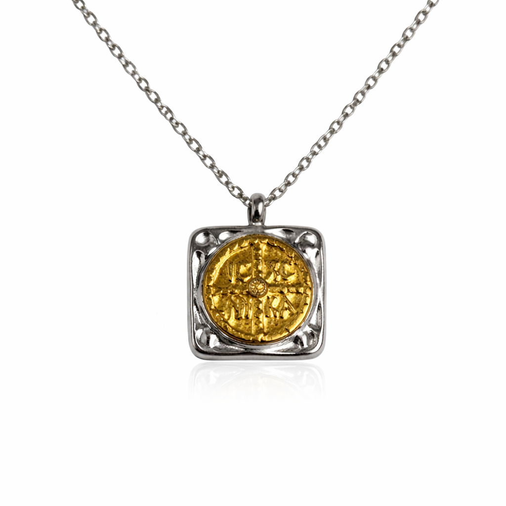 Konstantinato Medallion Necklace