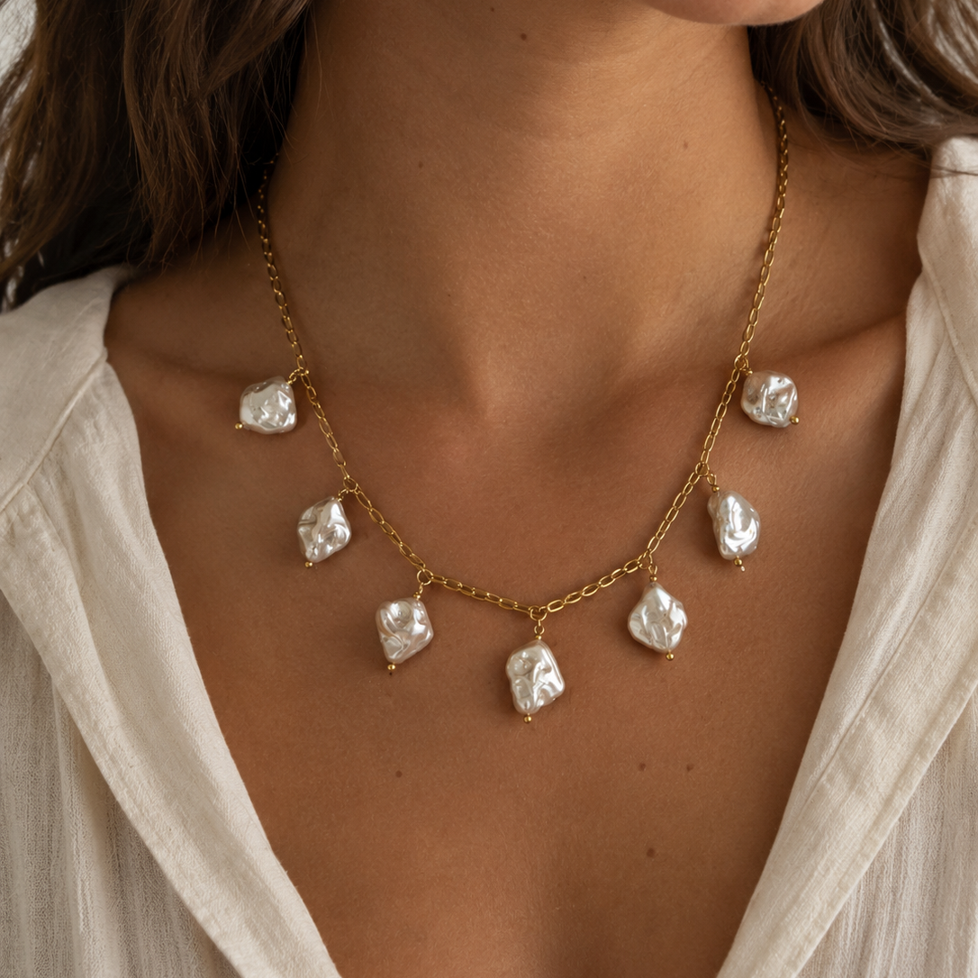 Elsa Necklace