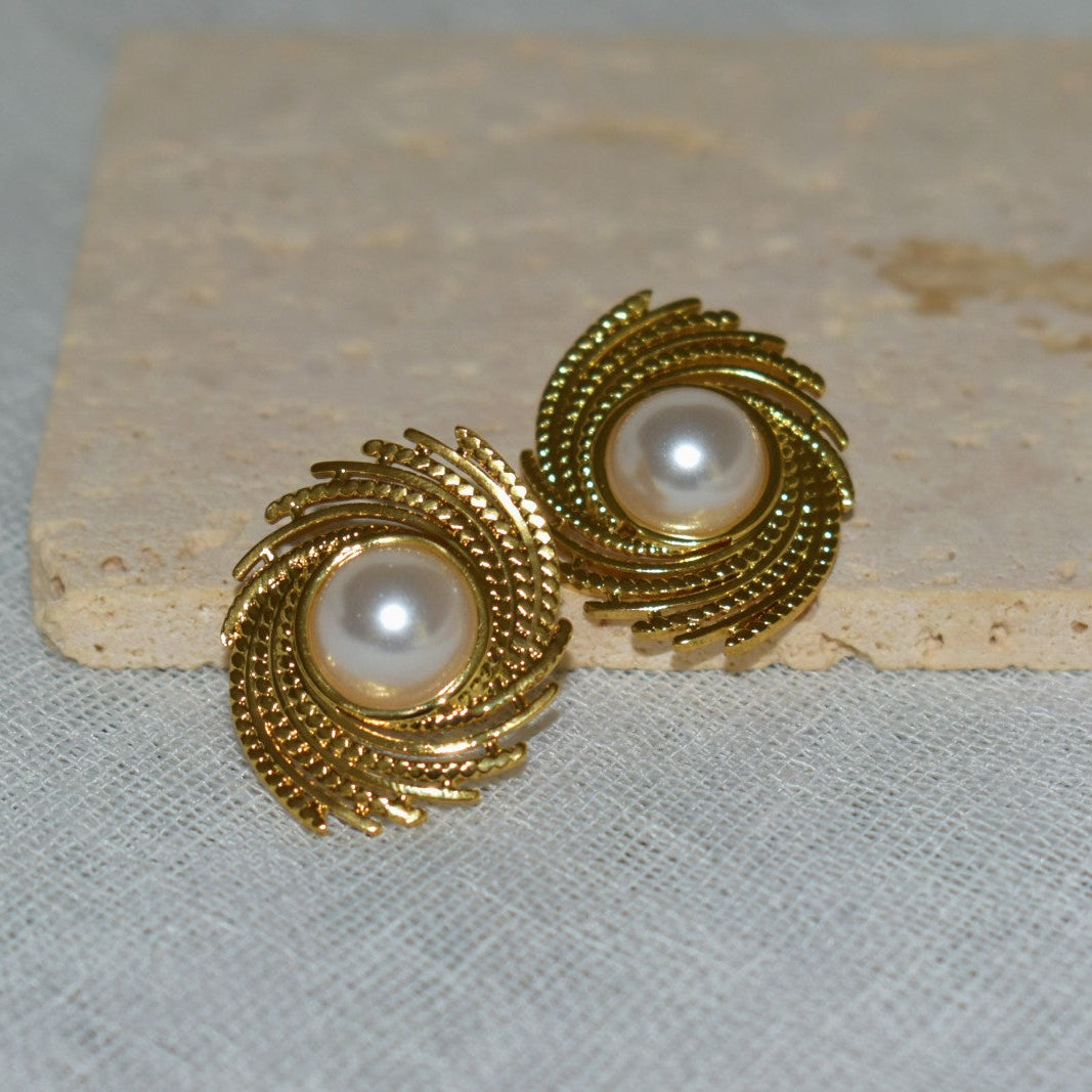 Swirl Pearl Earrings