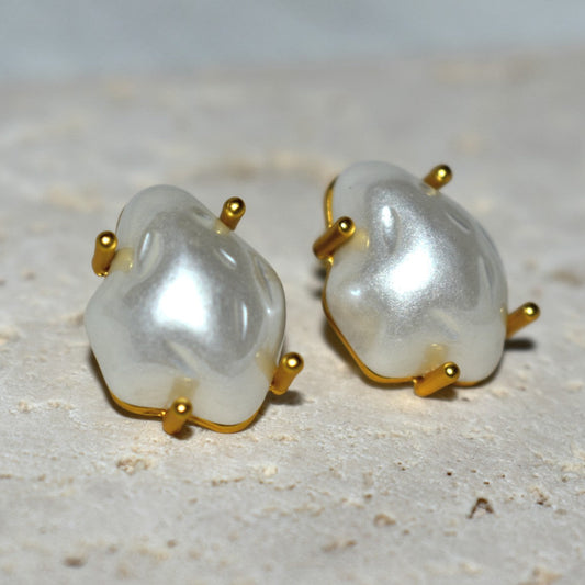 Ocean Pearl Studs