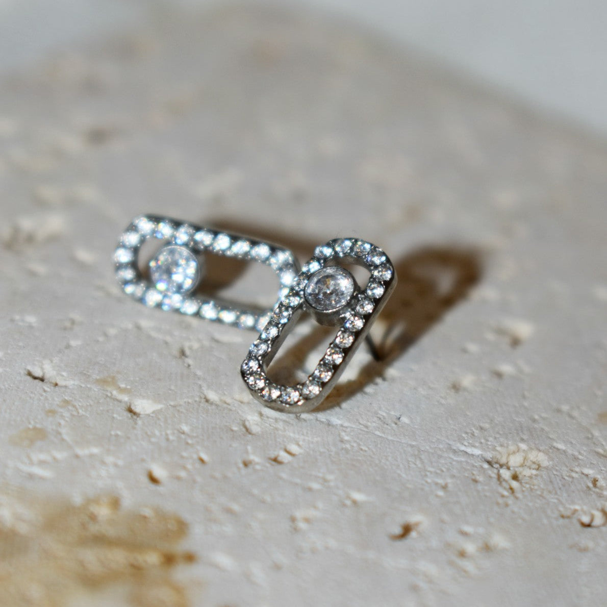 Maka earrings