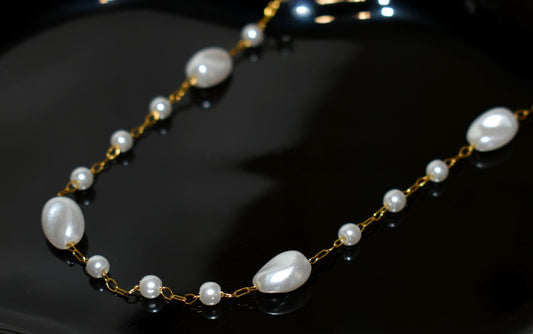 Timeless Beauty Necklace