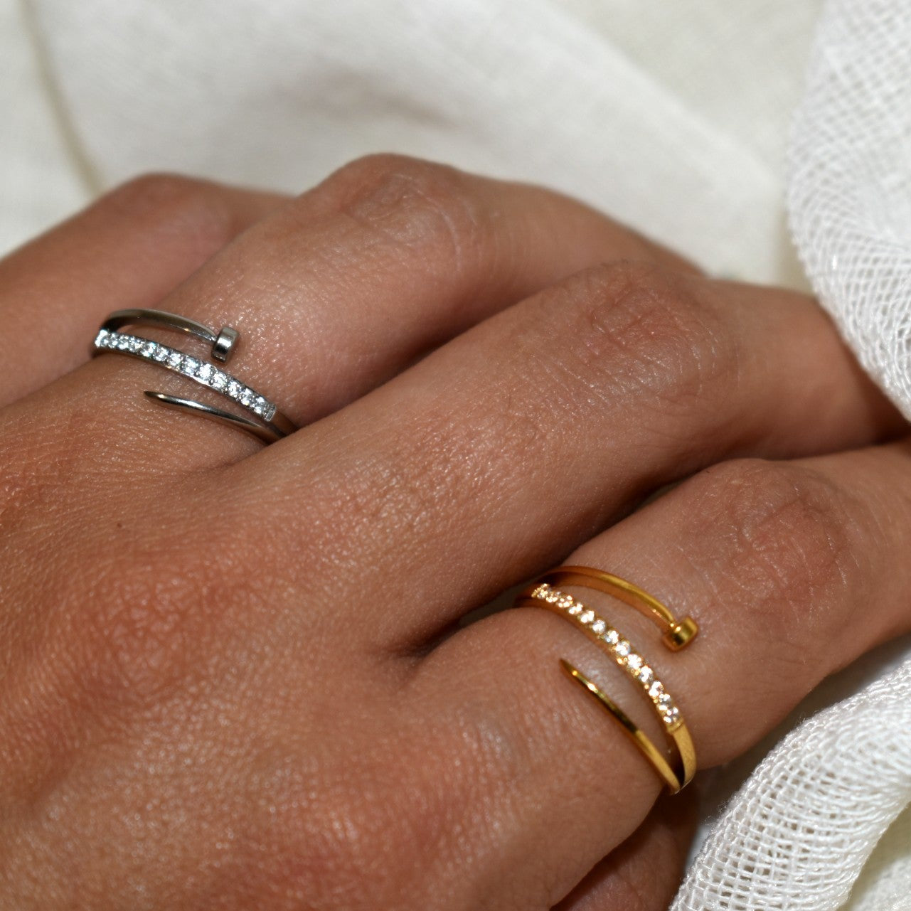 Elle Ring