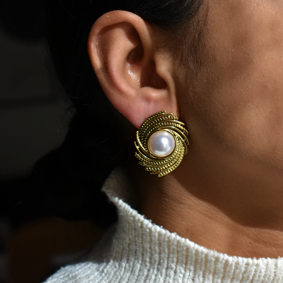 Swirl Pearl Earrings