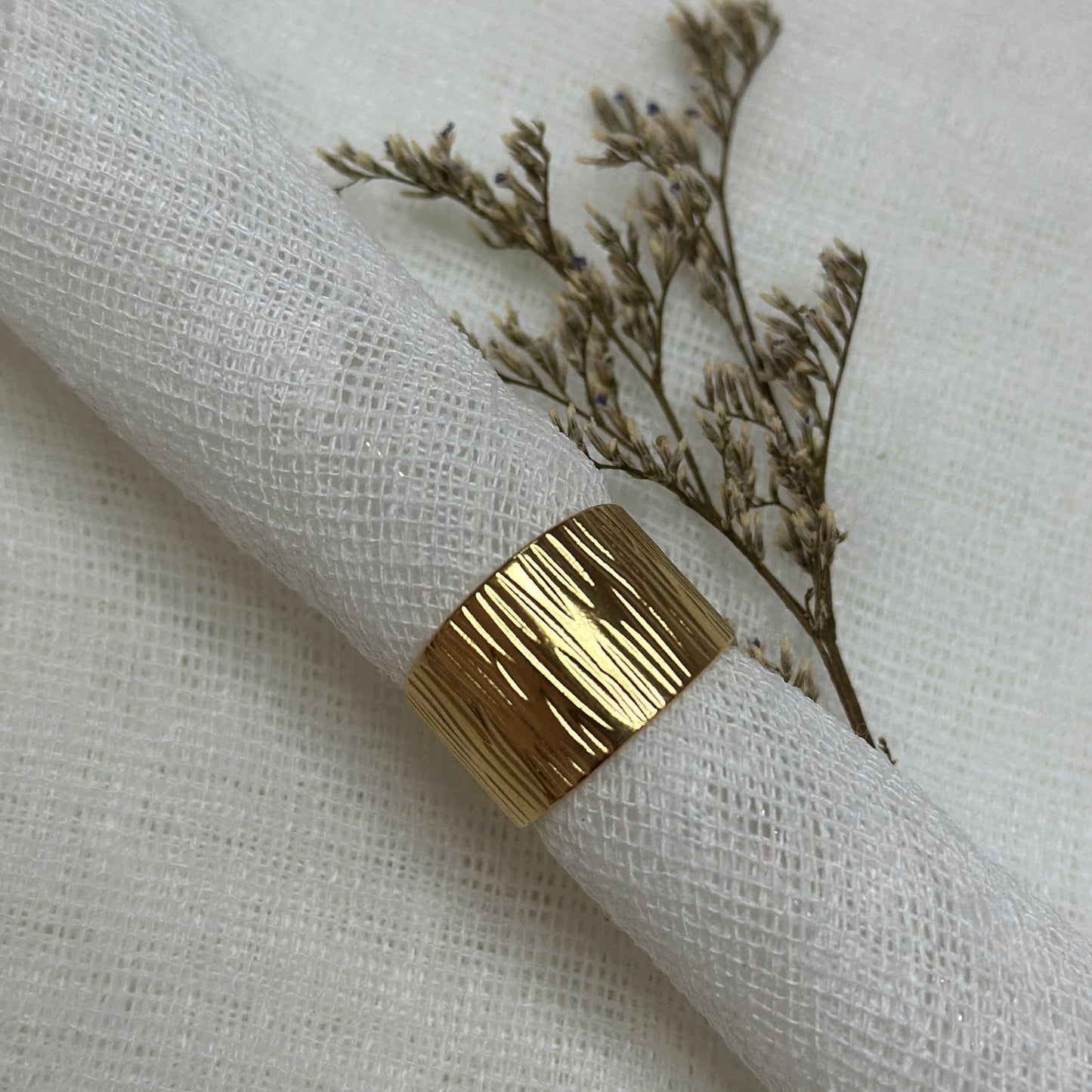 Iris Ring