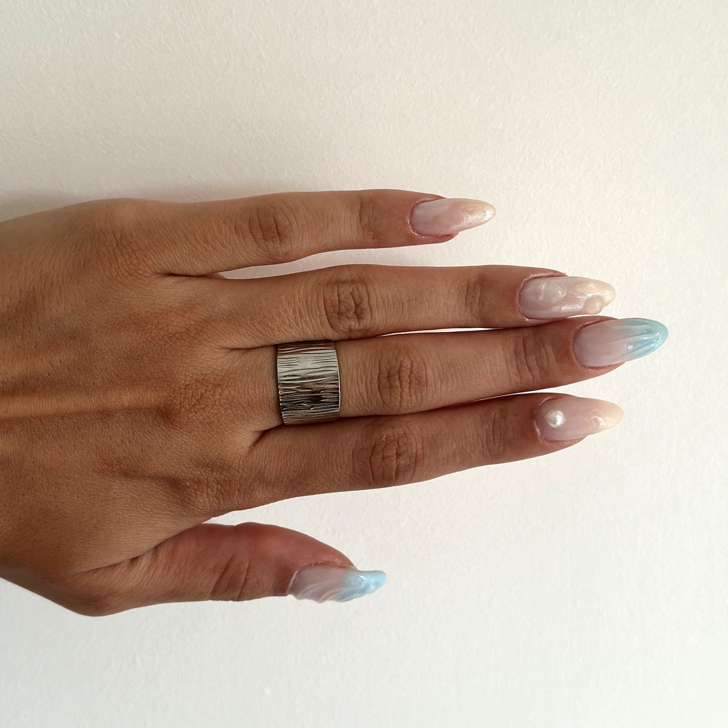 Iris Ring