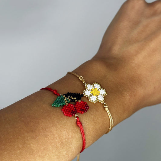 Sweetheart Strands Bracelet