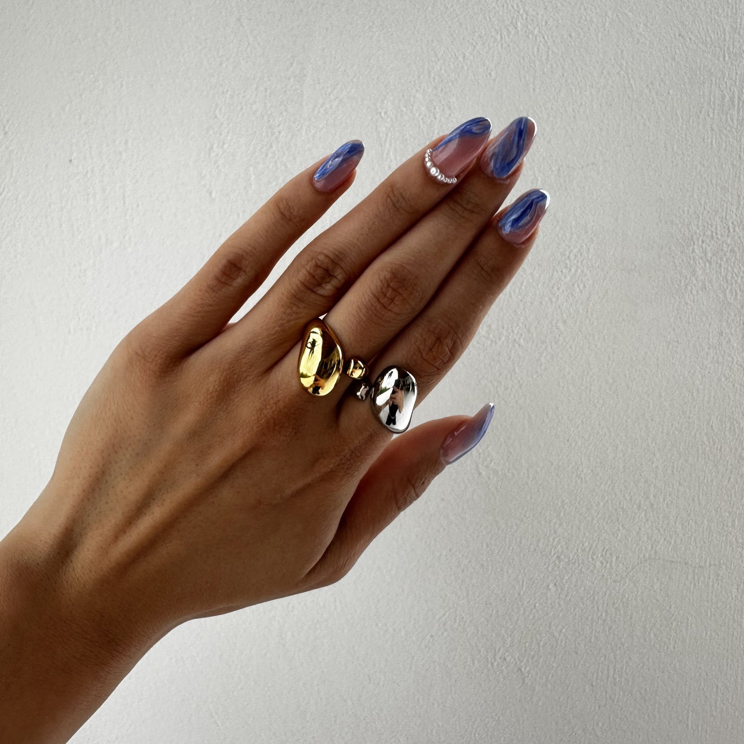 Bubble ring