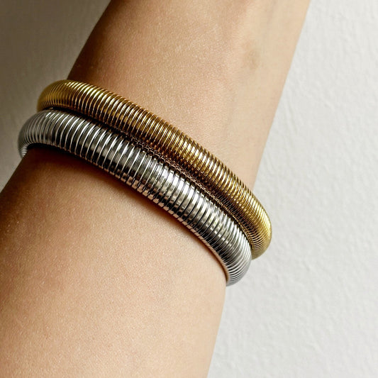 Cobra bracelet