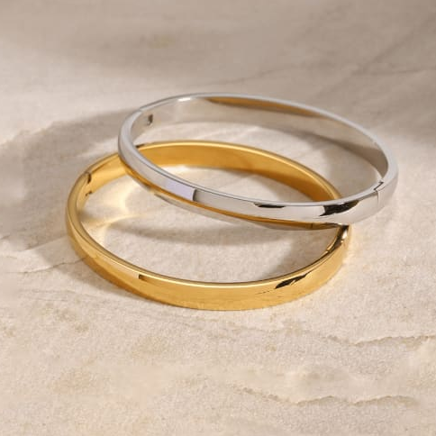 Luxe Curve Bracelet