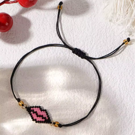 Luscious Lips Bracelet